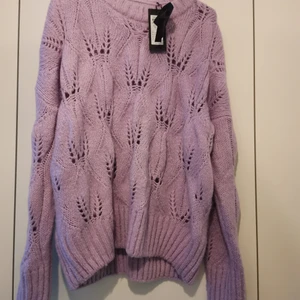 Vera Moda purple sweater - Never worn with tags 