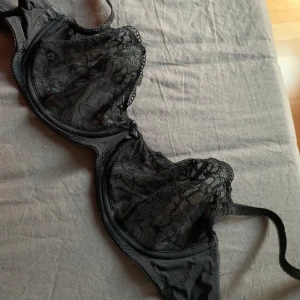 spets bh - Aldrig använd spets Bh. 