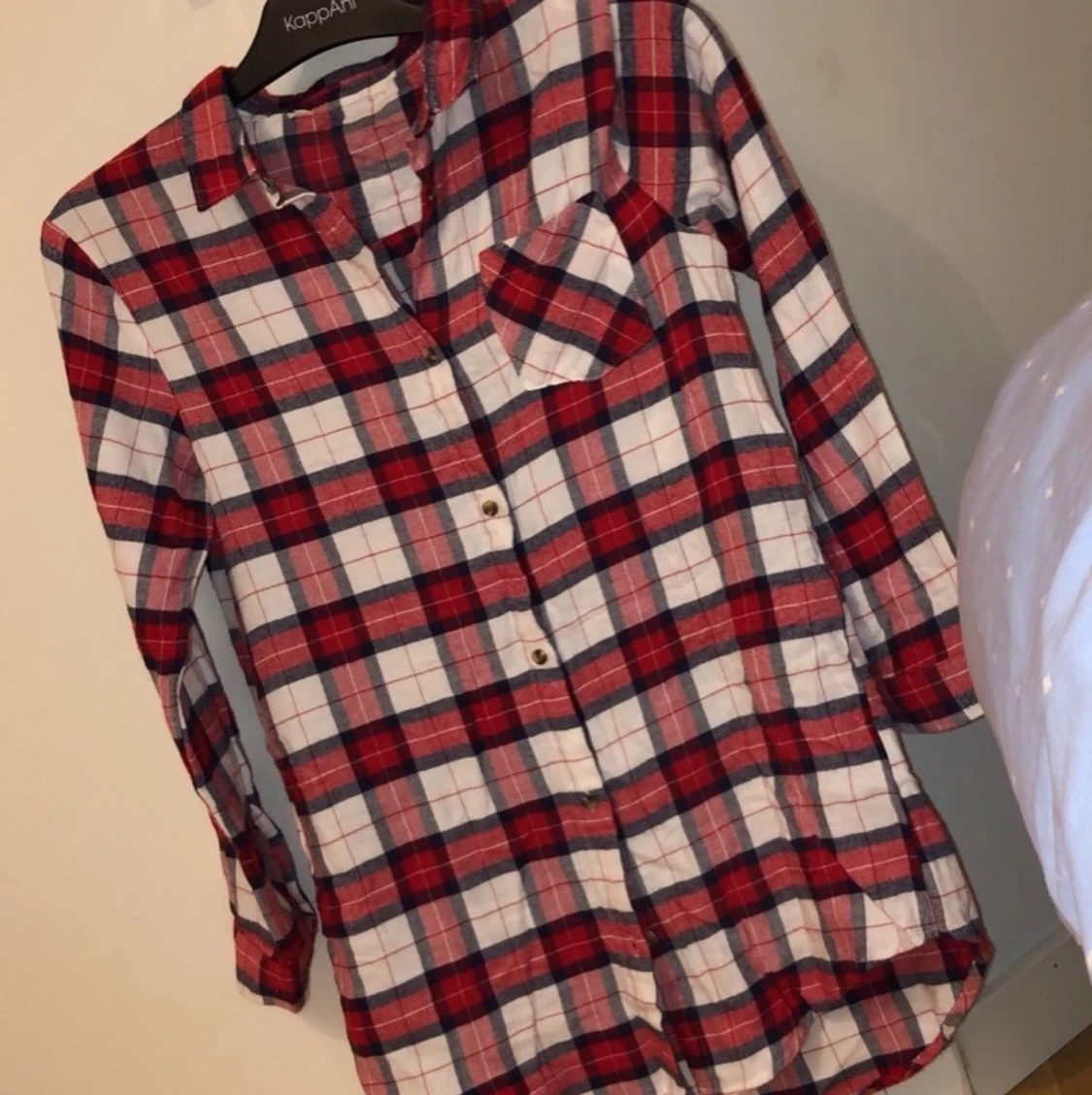 Röd rutig skjorta storlek S - 91