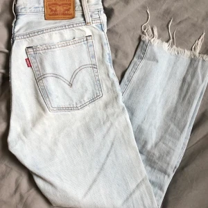 Levi’s - Wedgie Straight.  Bra skick, inget att anmärka. 