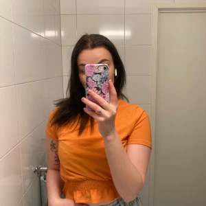 Orange topp - Jättefin topp från Gina tricot🧡 
