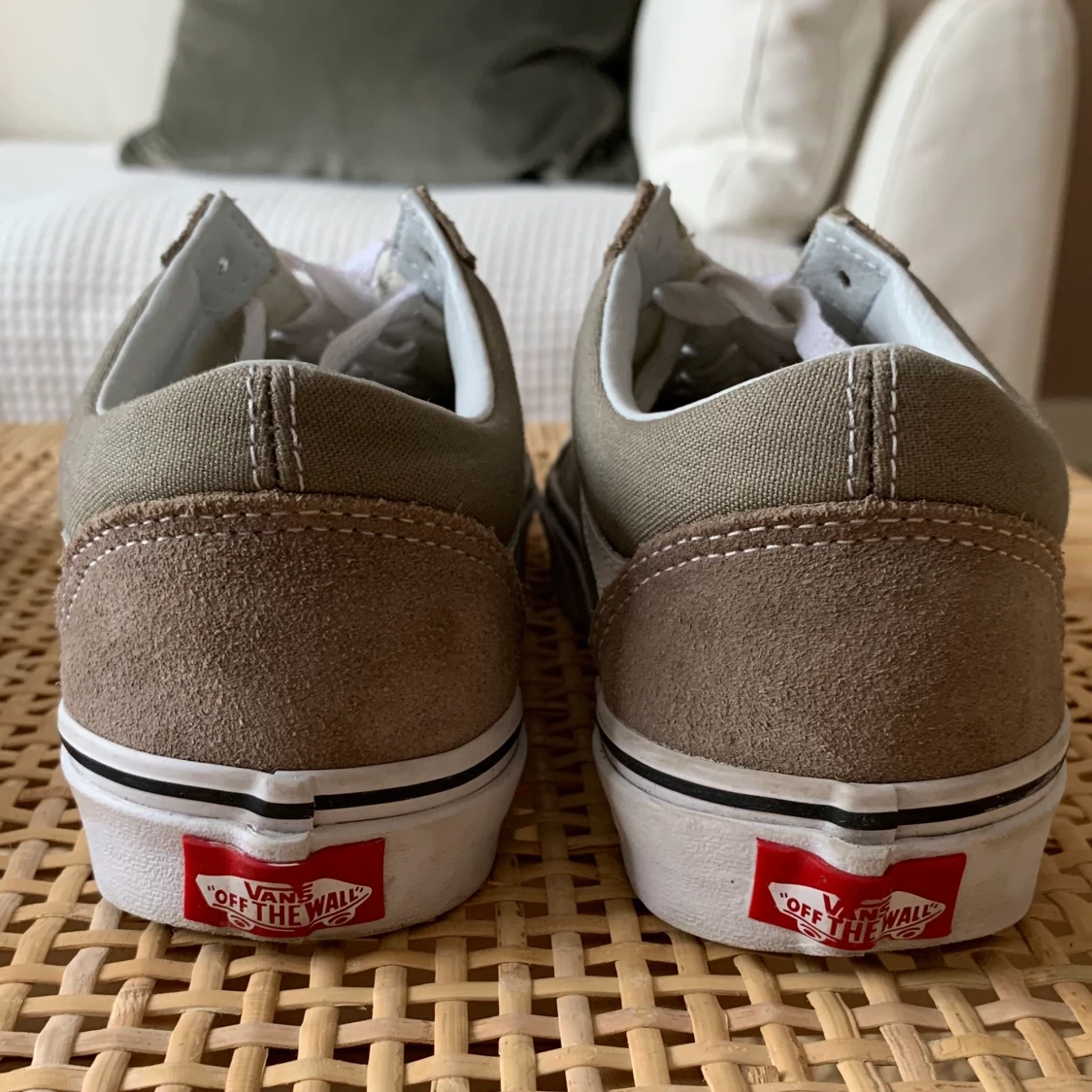 VANS - Old Skool, beige, strl 38 - 91