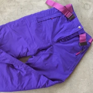  - Skidbyxor från everest i härlig färg! Frakt ingår i priset!