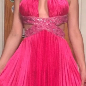  - Hej! Helt ny klänning strl XS-S. Med etikett och köpte från Japan. Pris-1000kr 