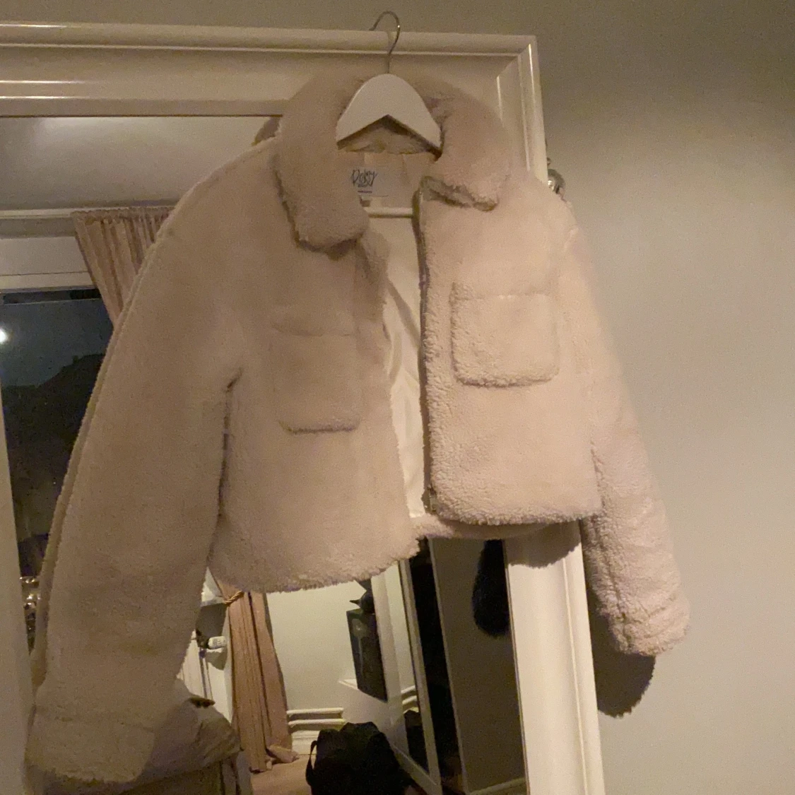 Nakd cropped teddyjacka