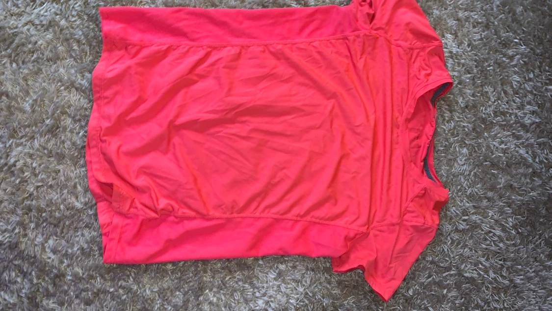 Rosa träningströja