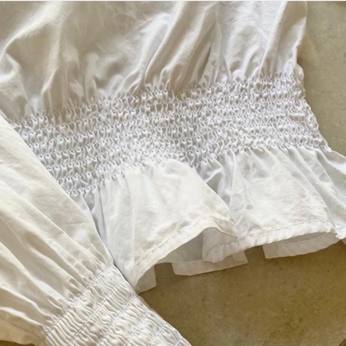 Snygg vit tröja! - 90