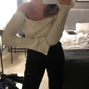 Tröja från nakd - 110 plus 40 kr frakt