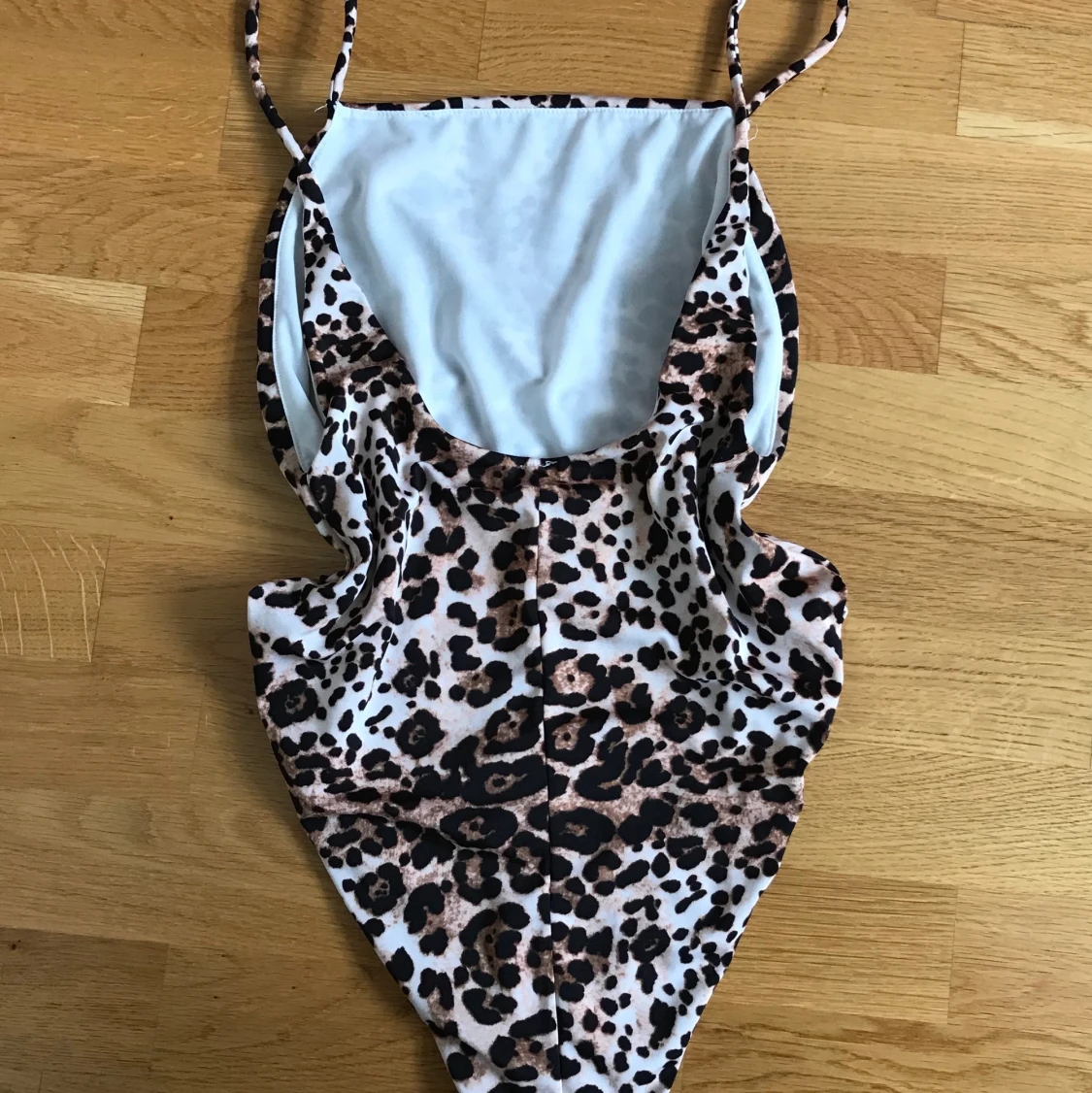 Baddräkt /body i Leo print - 91