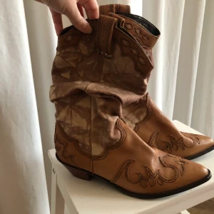 Diesel stövlar - Cowboy boots från Diesel. Storlek 38. 