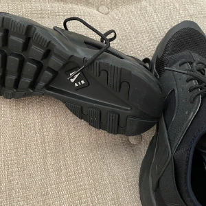 Nike skor - Nike Air Huaraches💞 Bara använda innomhus!