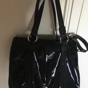 Väska  - Väska i fin skick pris 99kr