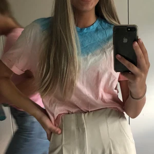 Tie dye tröja  - Fint skick, 100kr inklusive frakt