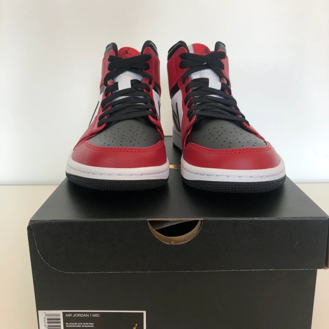 Air Jordan 1 Mid Chicago black Toe - 91