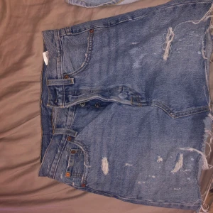 Levis kjol - Typ aldrig använd, jättefin