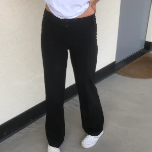 Kostymbyxor - Kostymbyxor fr. Esprit✨ passar längre ben, jag är 173 cm. 