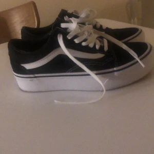 Vans - Vans stl 37 nästan nya