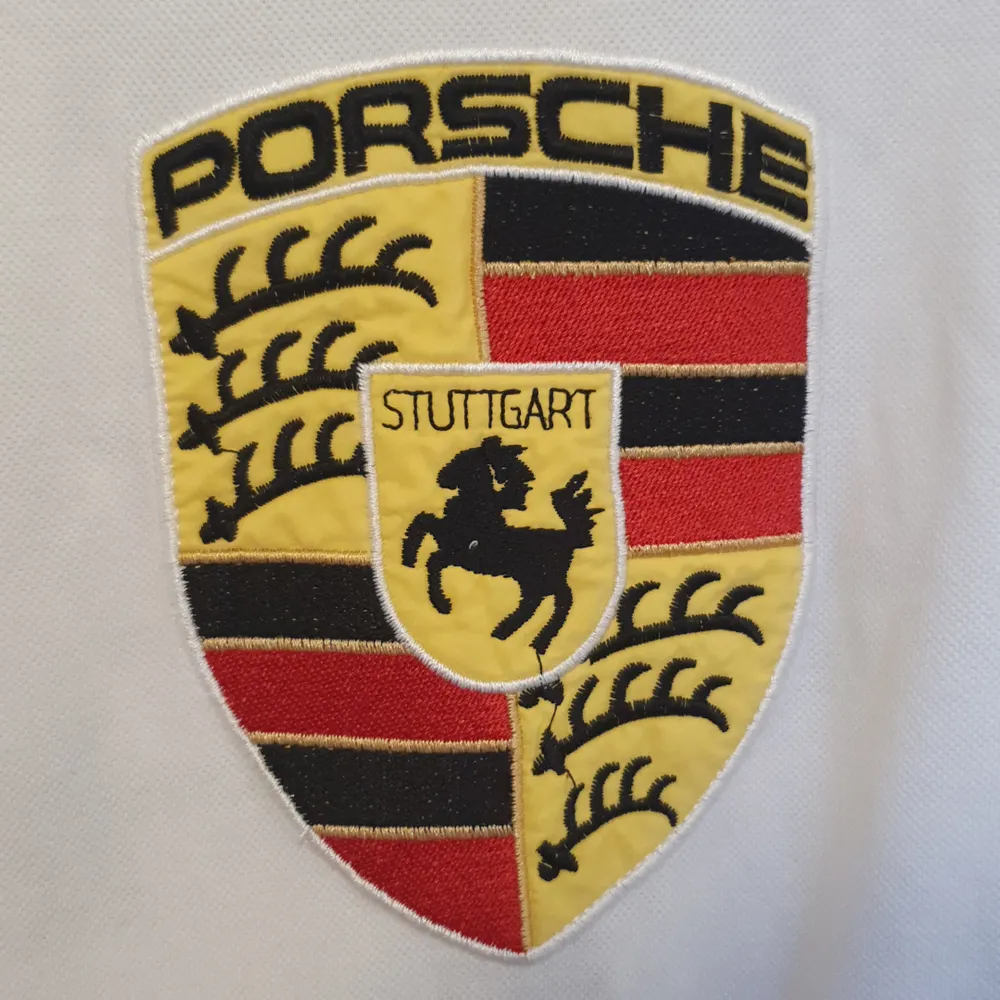 Porsche t-shirt Mitt pris 260 +frakt . T-shirts.