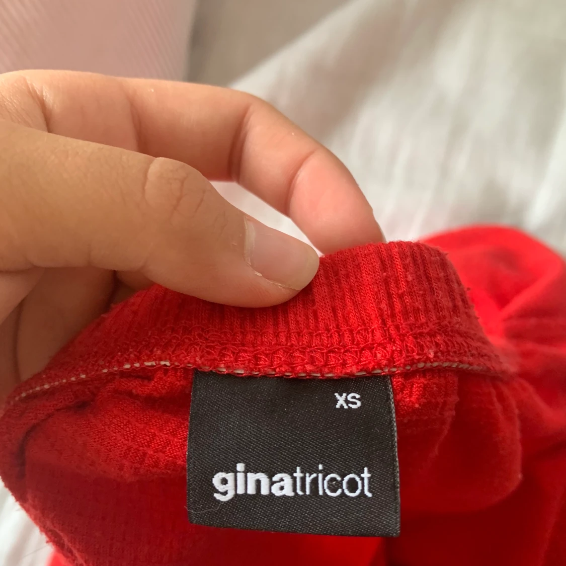 Röd tröja - 90