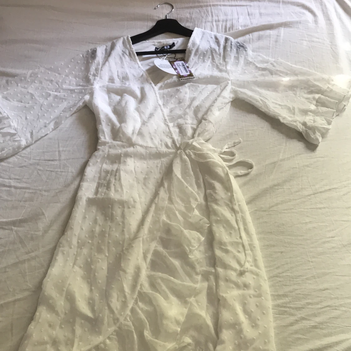 Omlottklänning från boohoo, helt oanvänd