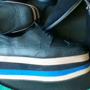  - Jeffrey Campbell, helt nya, äkta läder, strl. 40 