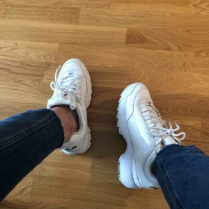  - Liten i storleken. Använd några gånger bara :)