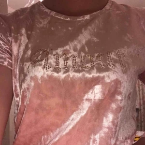  - Rensar garderoben! Vi kan mötas upp i Sollefteå /Sundsvall Kan också skicka den men då får du stå för frakten! Betala via swish eller kontanter Svara snabbt