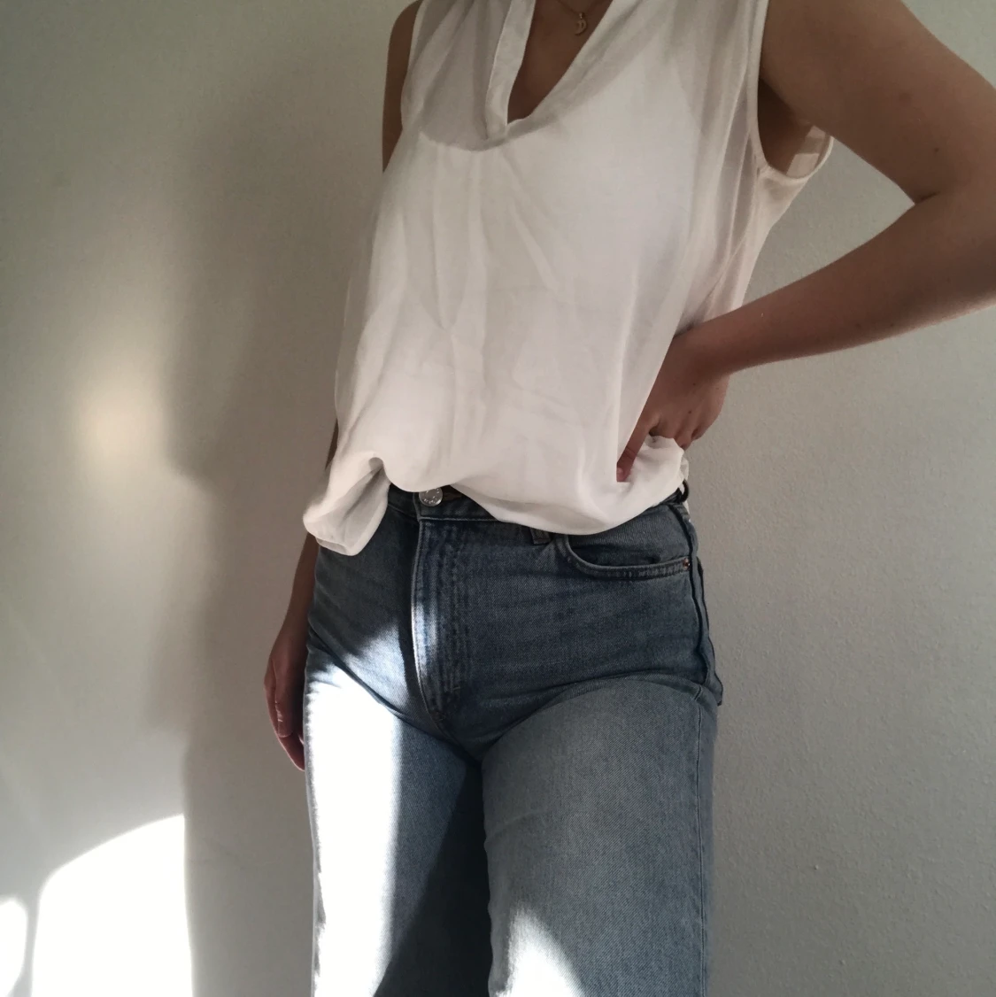 Transparent vit blus