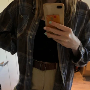 Skjorta i fina färger! - Fin oanvänd skjorta! Pris kan diskuteras 🥰