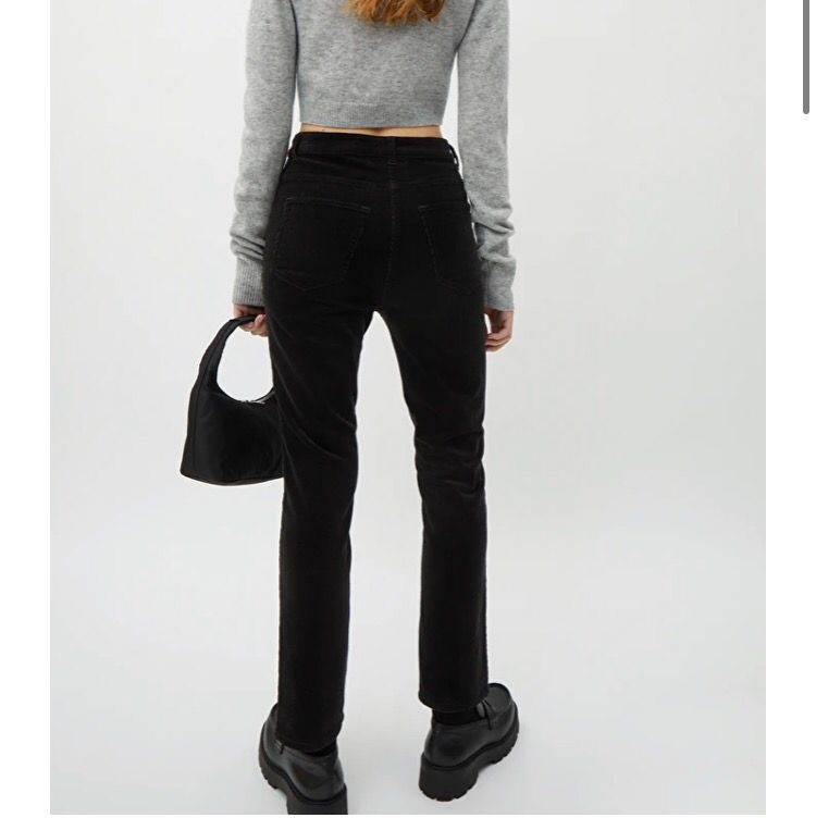 Eve cord trousers från weekday | Plick 