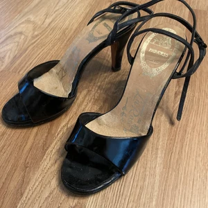 La Rose, antik sko - Antik sko, från La rose. Stl 34, bra skick