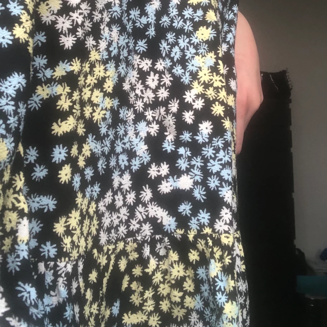 Blommig klänning - 91