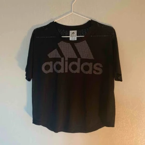  - Fint skick som ny. Skönt nät material