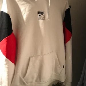 Puma  - Nypris 550kr 