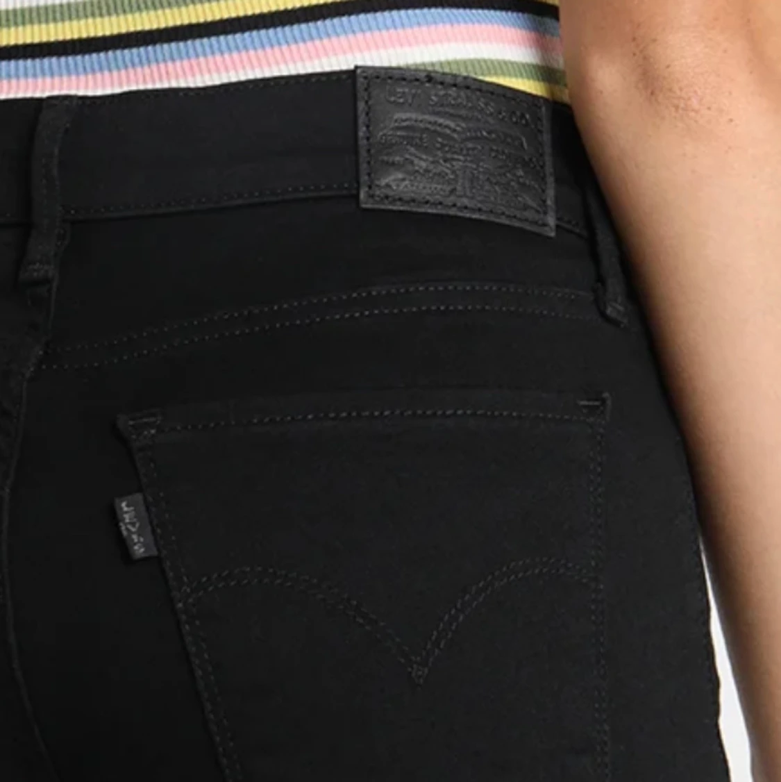 Levi’s Jeans W28 L30 - 90