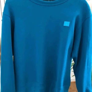 Acne sweatshirt - Säljer nu min fina acne sweatshirt i strl xs men passar även s