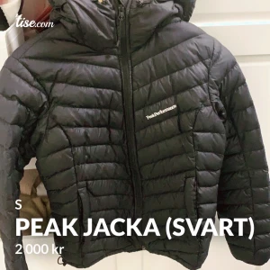 Peak performance jacka - Alldrig använd, väldigt bra skick💓