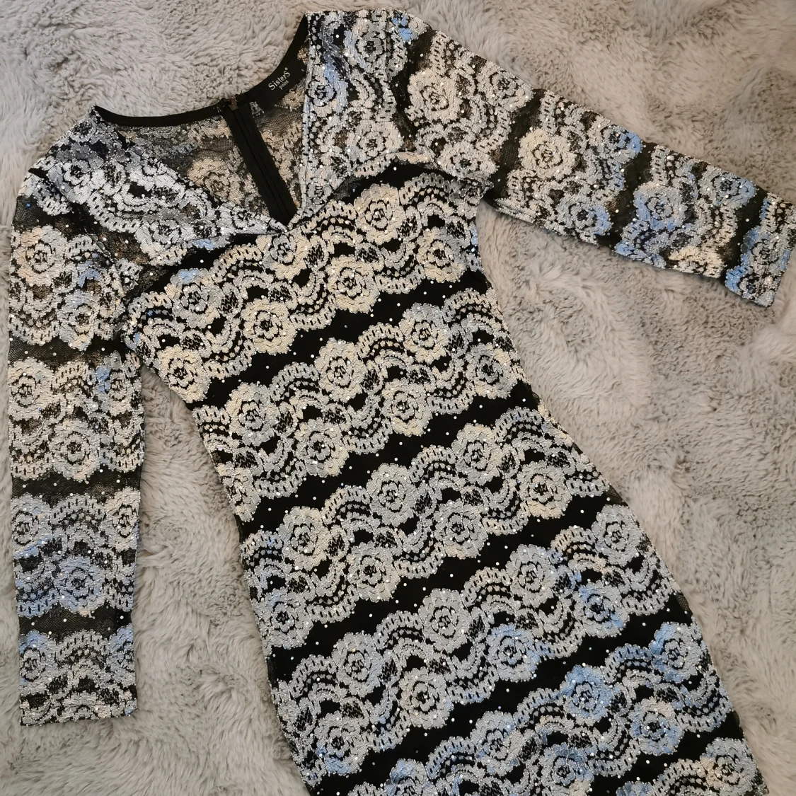 Glittrig klänning  - 90