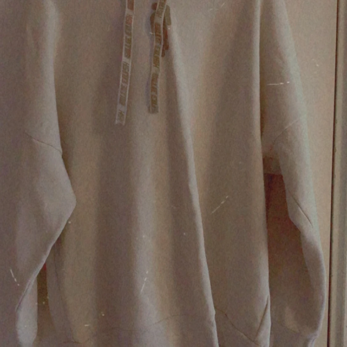 Billie elish hoodie🦋 - 90