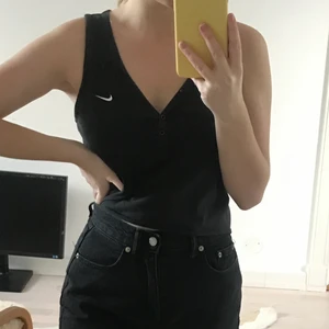 Nike linne  - Superfint overzised linne från Nike. Aldrig använd 