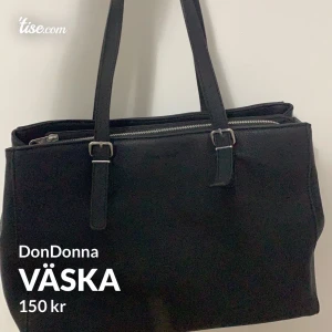 Väska  - Pris kan diskuteras🦋