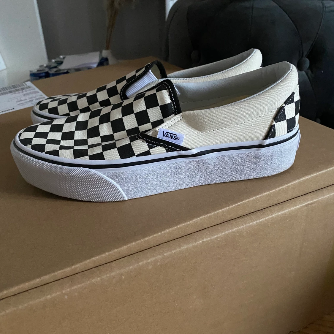Vans med ”platå” , storlek 38 - 90