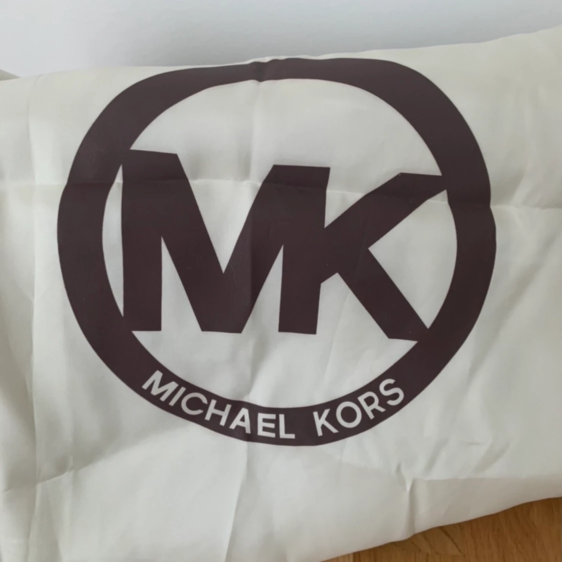 Michael Kors väska - 90