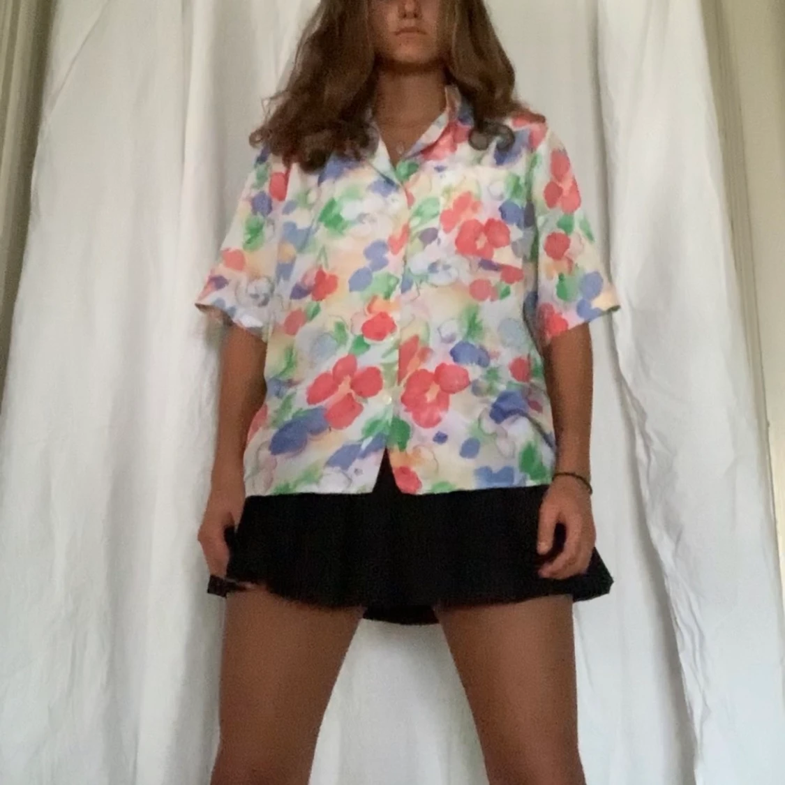 Blommig skjorta