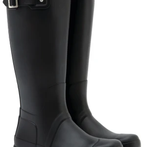 Hunter gummistövlar  - Säljer ett par hunter stövlar använd några gånger pris han diskuteras