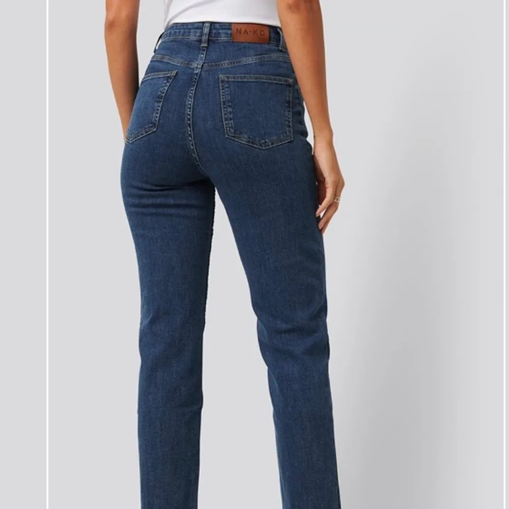 Snygga jeans från nakd. Pris är diskuterbart!❤️. Jeans & Byxor.