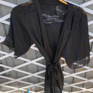  - Silkesmorgonrock. Storlek Xs. Bra skick