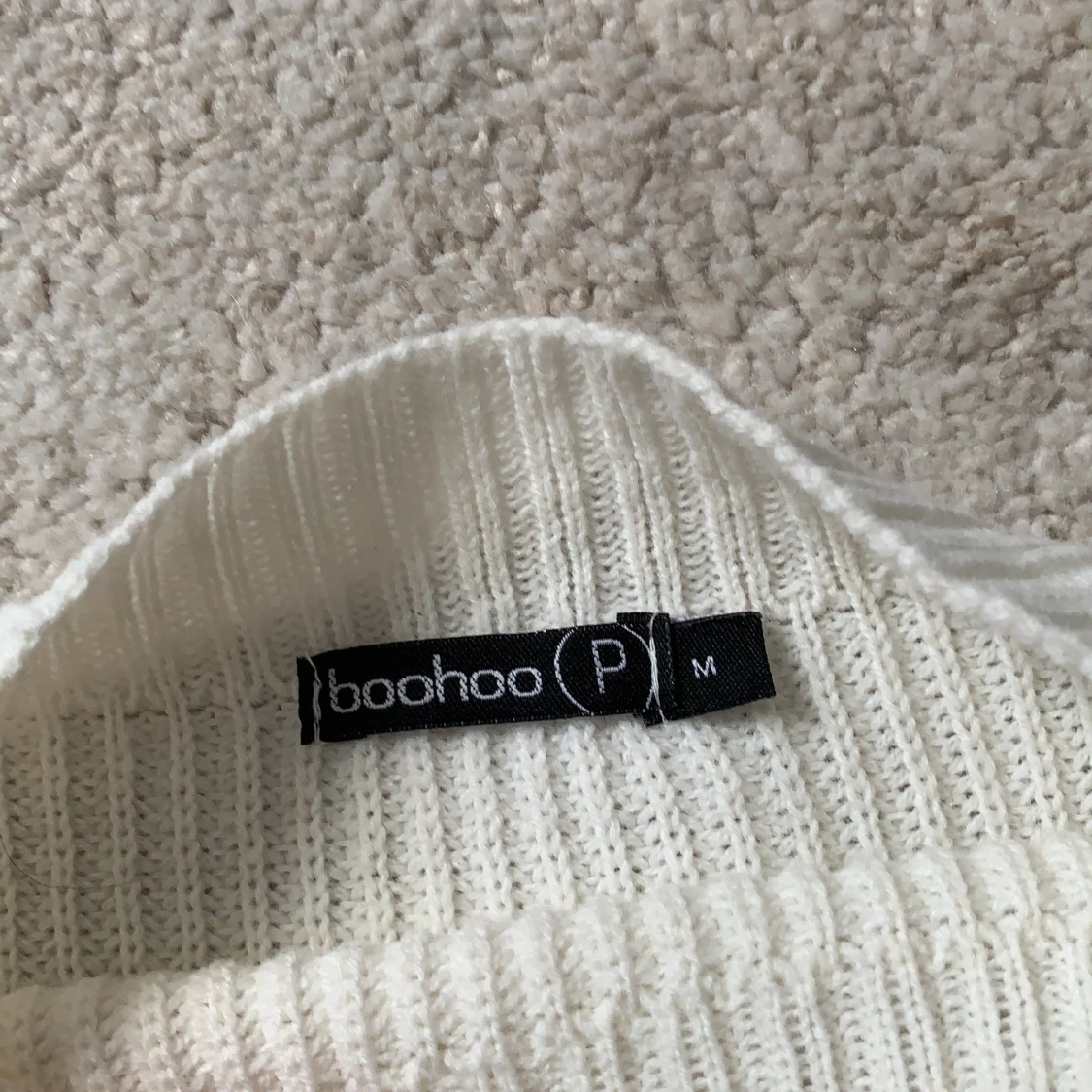 Stickad tröja från Boohoo  - 90