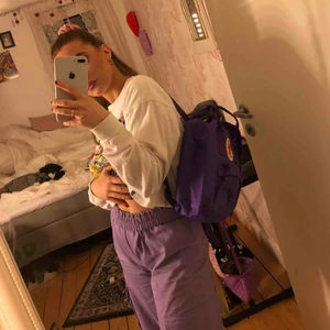  - Lila fjällräven väska, frakt tillkommer💜