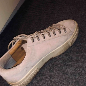  - Köpta på kendall och Kylies hemsida för cirka 1 år sedan